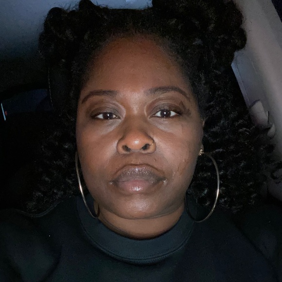 Meet your Posher, Nekita - Picture 1 of 1